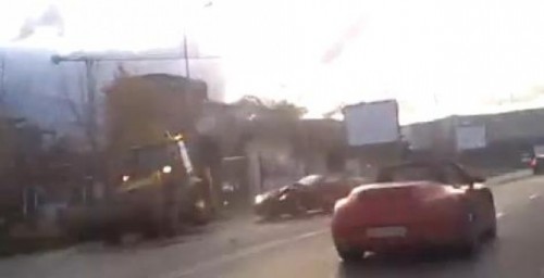 VIDEO: Un bulgar a distrus un Ferrari California16914