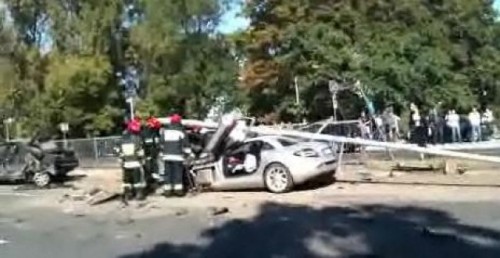 VIDEO: Accident cu Mercedes SLR McLaren15439