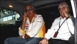 Briatore a fost suspendat pe viata, Renault primeste 2 ani15396