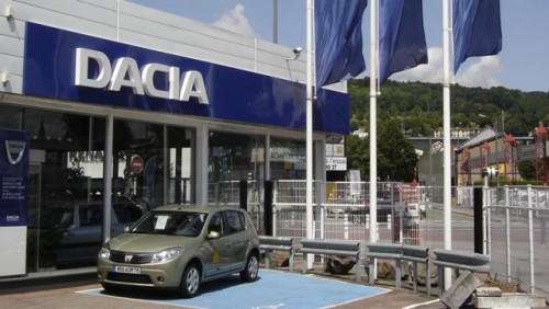 Analiza: Dacia canibalizeaza vanzarile Renault14031