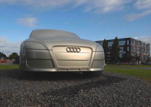 VIDEO: Audi TT de 10 tone!12721