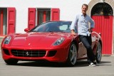 Schumacher a revenit pe circuit la bordul unui Ferrari 599 GTB HGTE11940