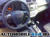GUT AUTO CENTER aduce in Romania noul Toyota RAV 4 diesel facelift11361
