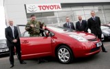 Armata britanica recruteaza 50 de hibride Toyota Prius11098