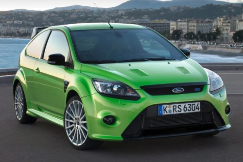 VIDEO: Ford Focus RS vs omul zburator10824