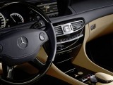 Mercedes isi sarbatoreste aniversare cu numarul 100 cu un CL500 special9898