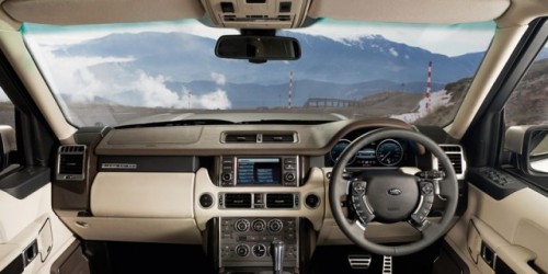 Premiera: Range Rover Facelift9022