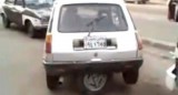 VIDEO: Masina cu 5 roti, pentru parcarea laterala8400