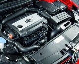 Volkswagen lanseaza noul Golf VI GTI!7918