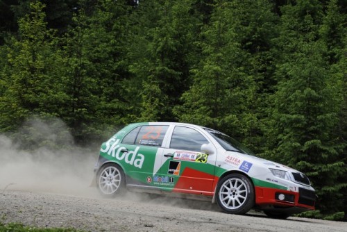 Skoda Fabia RS TDI ia startul la Brasov in Campionatul National de Raliuri 20097426