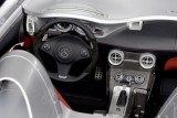 Iata noul supercar Mercedes SLR Stirling Moss!7315