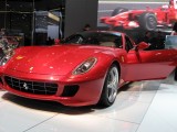 Geneva 2009 LIVE: Standul Ferrari6564