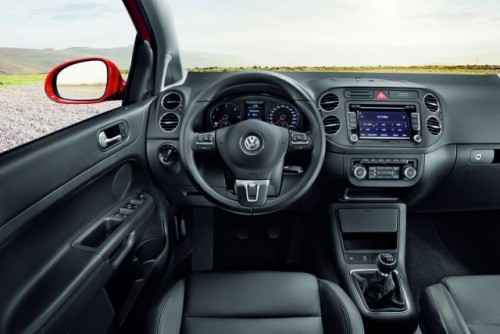 Volkswagen Golf Plus VI prezentat la salonul auto de la Bologna3360