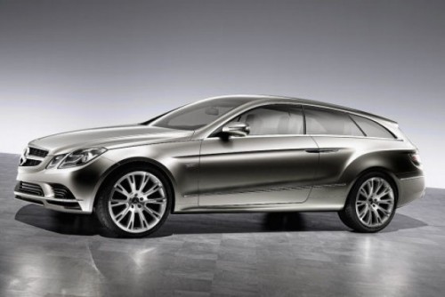Mercedes Fascination - Pregatit sa fascineze publicul de la Paris1745