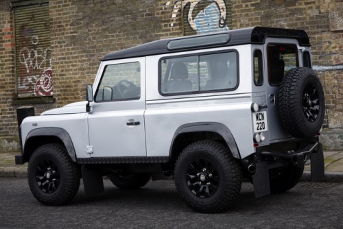 Land Rover Defender vechi