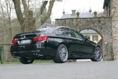 BMW M5 by Manhart