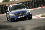 EVENIMENT: Cu modelele Mercedes-Benz pe circuit