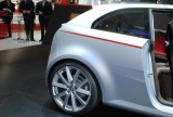 GENEVA LIVE: Italdesign Giugiaro prezinta noile concepte Volkswagen Go! si Tex42298