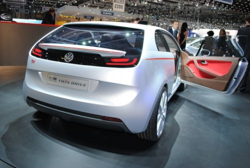 GENEVA LIVE: Italdesign Giugiaro prezinta noile concepte Volkswagen Go! si Tex42304