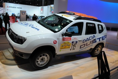 Geneva LIVE: Dacia, reflectoarele pe Duster42125