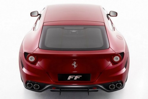 GALERIE FOTO: Noi imagini cu modelul Ferrari FF40793