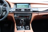 Hotii au furat un BMW Seria 7 la Detroit 2011!39555