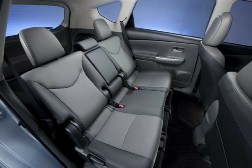 Detroit 2011: Iata noul Toyota Prius V!39255