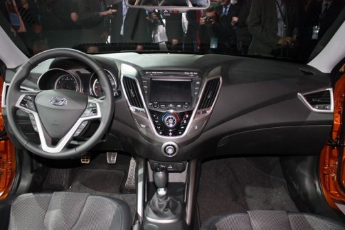 Detroit LIVE: Hyundai Veloster, osciland intre minunat si controversat39027