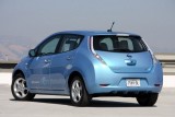 Nissan intentioneaza sa ofere vehicule, cu imprumut, proprietarilor de Leaf33937