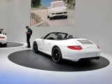 PARIS LIVE: Standul Porsche32555