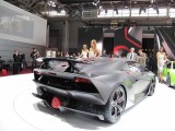 PARIS LIVE: Standul Lamborghini32233