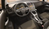 Toyota Noul Auris Hatchback 2010