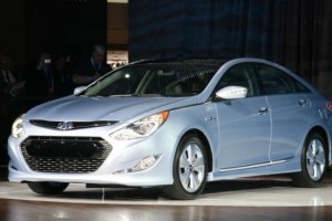 Noul Hyundai Sonata hibrid a fost prezentat la New York