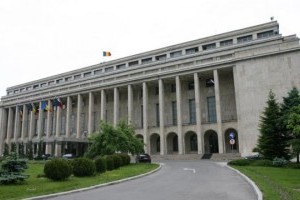 Guvernul va analiza contractul de privatizare a Automobile Craiova