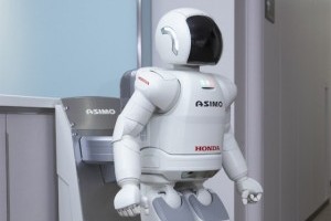 Galerie Foto: Honda prezinta robotul Asimo in Romania