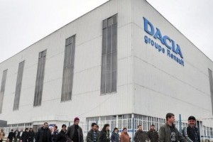 Dacia, locul 2 in topul companiilor responsabile din Romania