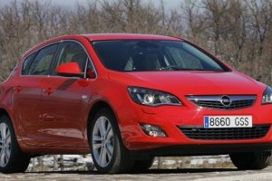 Comenzile la Opel Astra au depasit 150.000 unitati