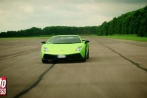 VIDEO: Lamborghini LP570-4 Superleggera vs Aprilia RSV4