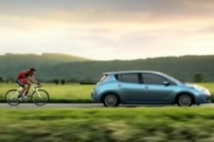 VIDEO: Lance Armstrong promoveaza Nissan Leaf