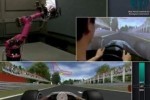 VIDEO: Un robot se transforma intr-un simulator Ferrari F1