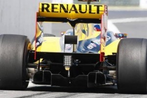 Renault doreste sa cumpere inapoi actiunile echipei de Formula 1