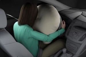 VIDEO: Noua generatie de airbag-uri Ford