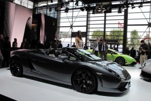 PARIS LIVE: Standul Lamborghini