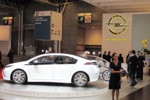 PARIS LIVE: Standul Opel