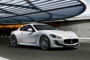 VIDEO: Noul Maserati GranTurismo MC Stradale face cunostinta cu circuitul