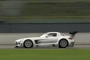 VIDEO: 21 de minute cu Mercedes SLS AMG GT3 pe circuit