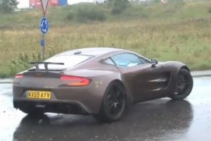 VIDEO: Aston Martin One-77 spionat la Nurburgring