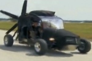 VIDEO: Maverick, o masina zburatoare cu propulsor de Subaru