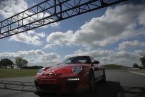 VIDEO: Invata cum sa conduci un Porsche 911 GT3