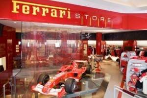 Ferrari Store a implinit 1 an!